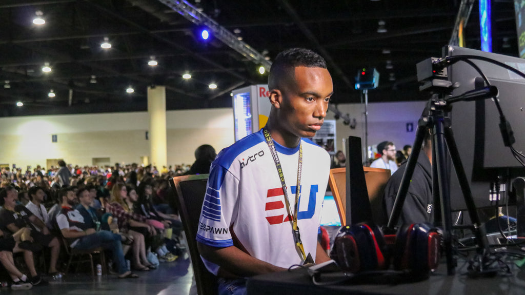 Samsora Punches Ticket for Summit 2, Places Fifth at The Big House 9